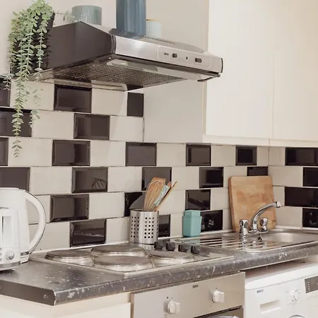 Kensington Nest Serviced