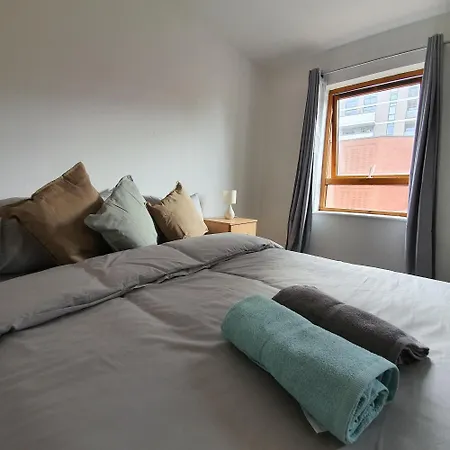Guest house Saints London