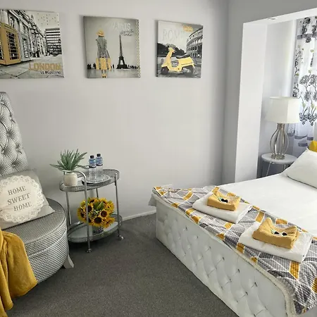Apartmán Luxe Free Wifi, Free Parking, Free Netflix Friern Barnet