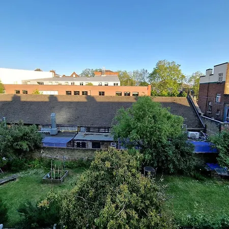 Spacious Private Balcony - Central - Zone 1 - Elephant And Castle