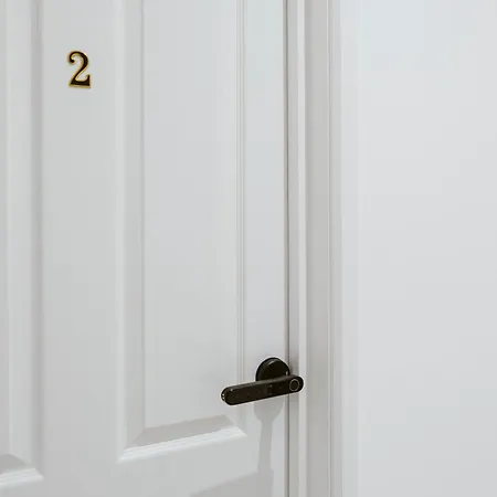 Studio Apartment Perivale