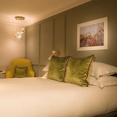 The Guardsman - Preferred And 5*