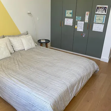 Spacious With Terrace Appartamento