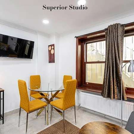 Stylish Kensington