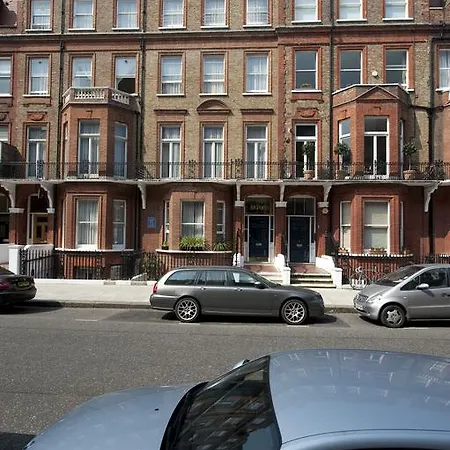 Hotel Astons London