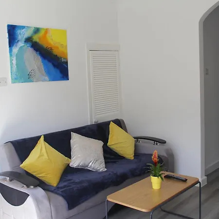 Dom wakacyjny Gresham - Close To Excel, Contractors, Relocators, Paid Parking