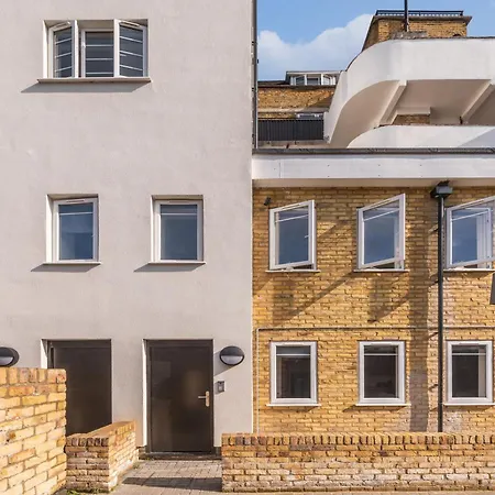 Modern - 2 Bedrooms 2 Bath - Battersea, Vauxhall & Nine Elms Station *