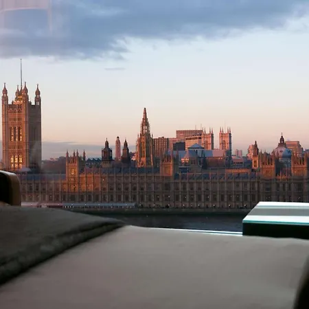 Park Plaza Westminster Bridge London