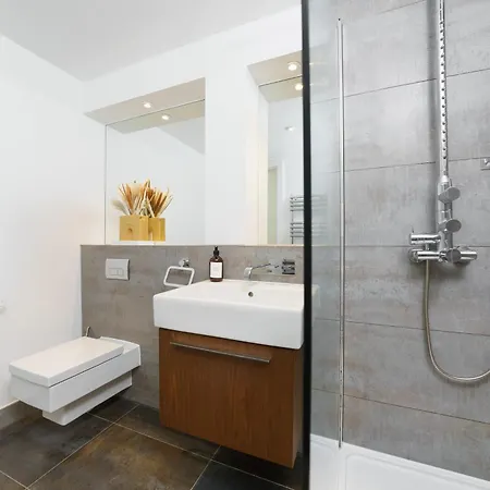 Trafalgar Sq 1 Bedr, 3 Beds Sleeps 6 * Londres