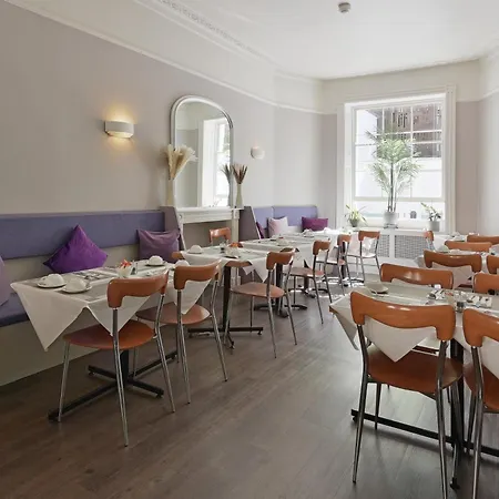 Harlingford Hotel