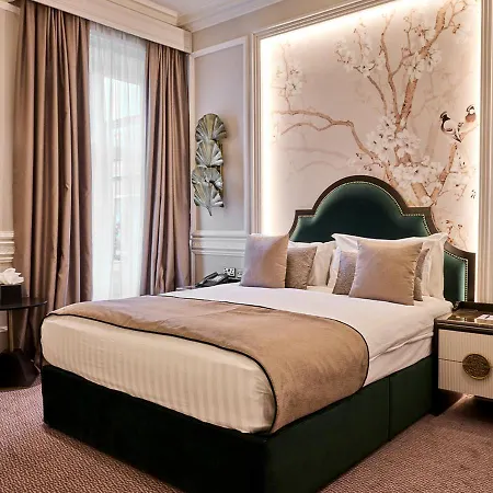 Warren House Kingston upon Thames (Greater London)