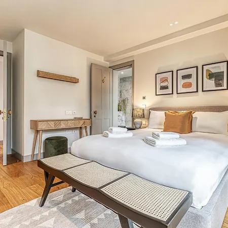 Luxury Flats Near Big Ben And Eye Apartment London