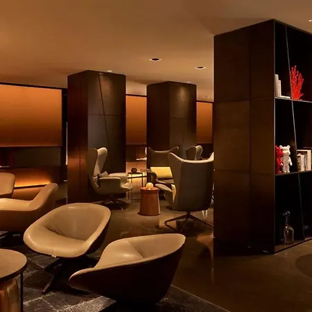 Hotel Park Plaza Waterloo 4*