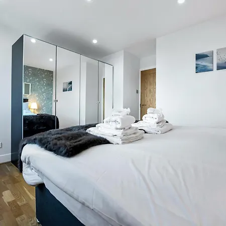 Stunning Flat On King's Road, Chelsea With Balcony Appartamento *