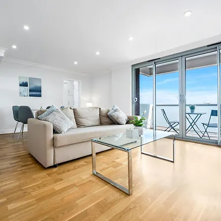 Stunning Flat On King's Road, Chelsea With Balcony * Londra