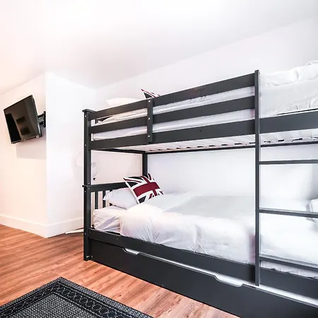 Spacious In Piccadilly Sleep 6 Vrb
