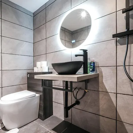 Spacious In Piccadilly Sleep 6 Vrb Apartamento