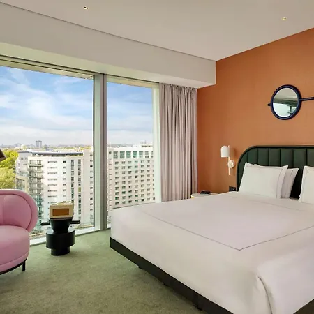 Art'otel Battersea Power Station, Powered By Radisson London