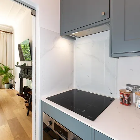 Apartment 2-bedroom Victorian In Kensington *