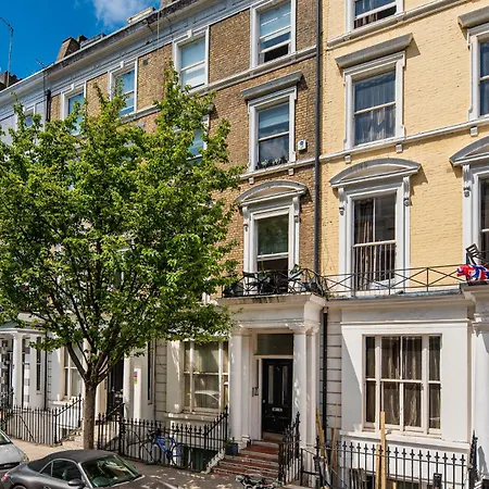 2-bedroom Victorian In Kensington * London
