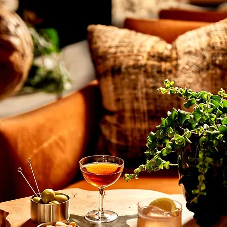 1 Mayfair Hotel