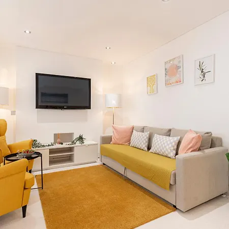 At Kensington And Knightsbridge Apartmán *