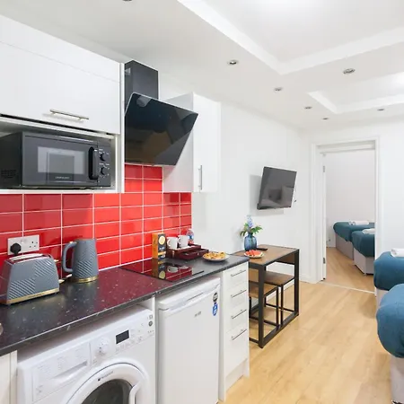 Holloway Budget - 1 Minute To Emirates Stadium - Next To Station - Center Apartmán Londýn