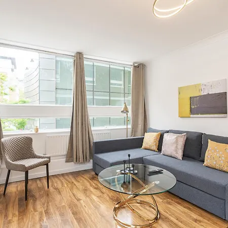 Lovely Near Hyde Park & Oxford St *