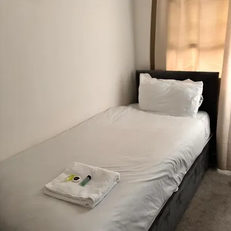 Ivy House 3* London