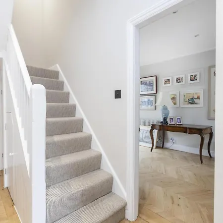 Holiday home Whoops-a-daisy 3 Bedroom In Notting Hill London