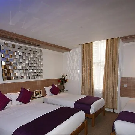 Hotel Westpoint