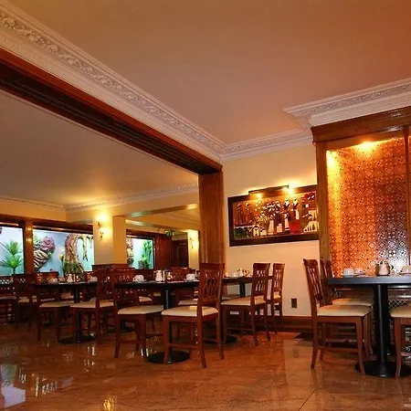 Hotel Westpoint