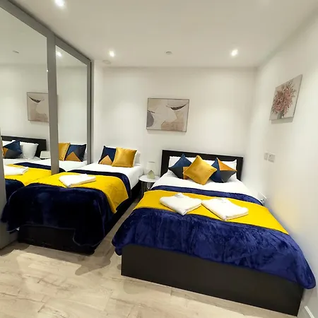 アパート Tower Bridge, Luxury Flat With Beautiful Garden Views ロンドン