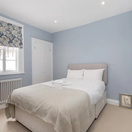 Whoops-a-daisy 3 Bedroom In Notting Hill Holiday home
