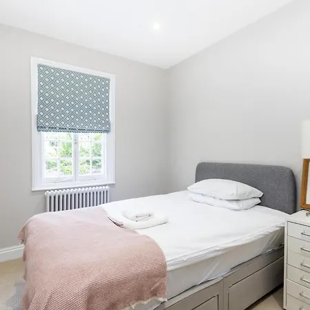 Whoops-a-daisy 3 Bedroom In Notting Hill Holiday home
