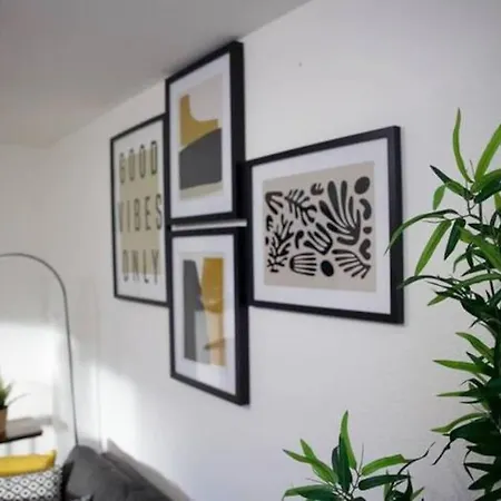 2 Bed Flat With Easy Access To Excel, Central London, City Airport, O2 Londres