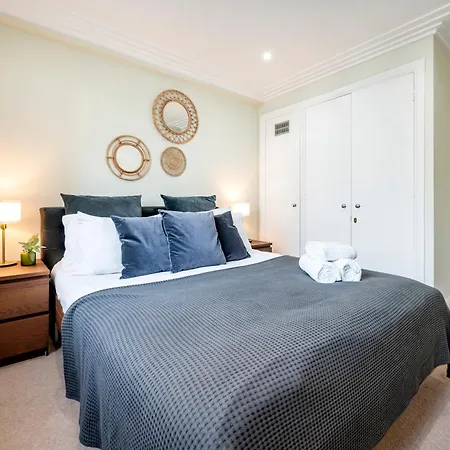 Location Trafalgar Square 1 Bedr, 3 Beds, Sleeps 6 Appartement Londen