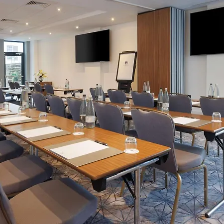 Doubletree By Hilton Angel Kings Cross Hotel 4*