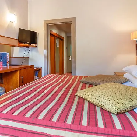 Hotel La Reserve London