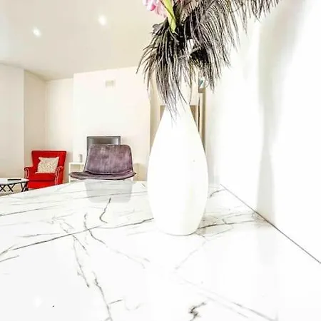 2 Bed Apartman *