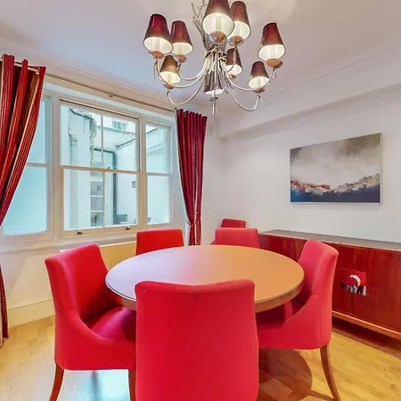 شقة Stunning 2bd Flat In South Kensington With A Patio لندن