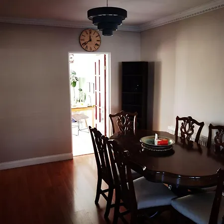 ホームステイ Anand House *