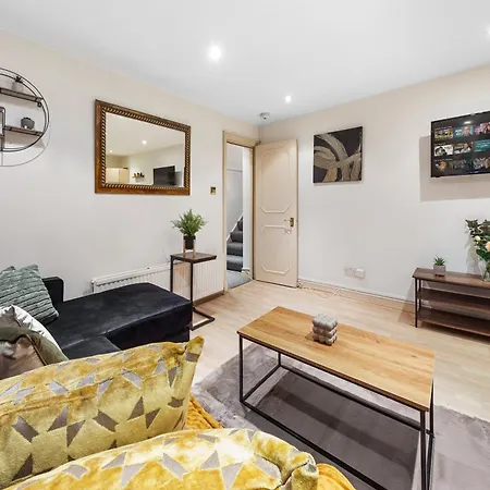 Apartment Your Elite Hyde Park Retreat 2-bedroom Luxury Flat *