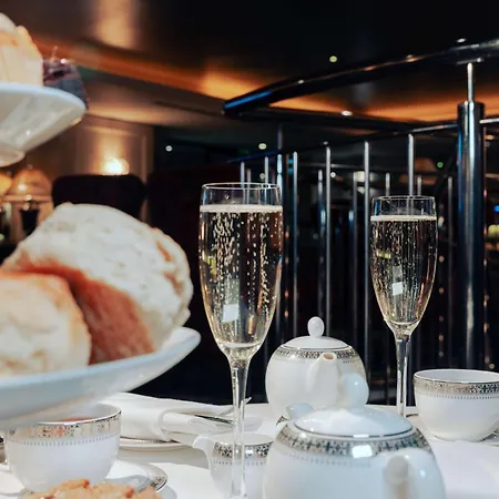 Doubletree By Hilton - Greenwich Hotel 4*