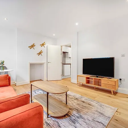 Apartment Urban Chic Retreat In Chelsea