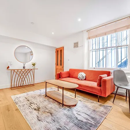 Urban Chic Retreat In Chelsea * London