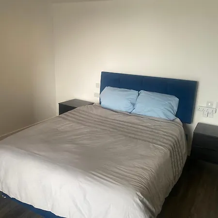 Apartment Modern, Bright And Convenient London