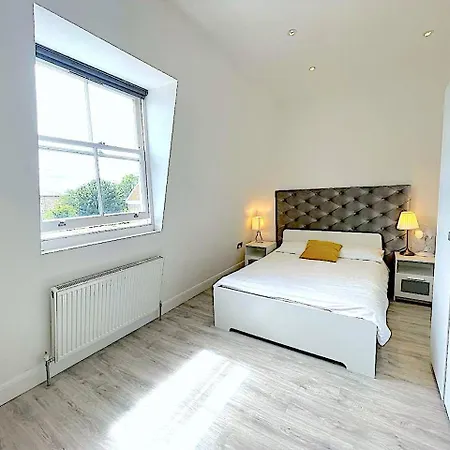 Harrow Apartment London