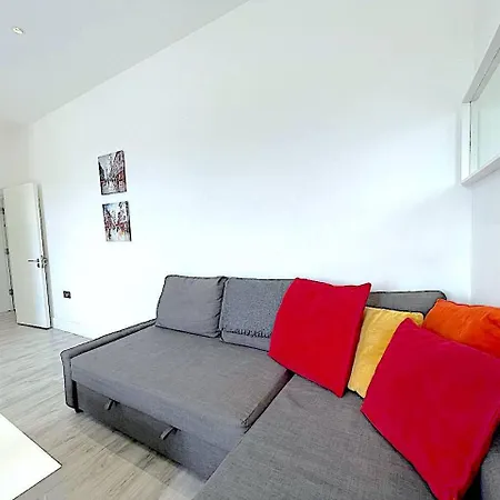 Harrow Apartment