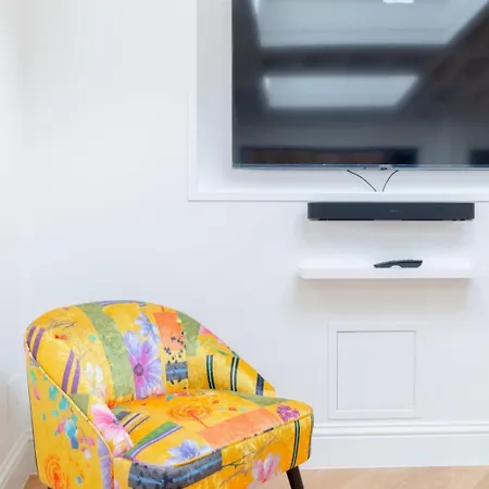 Luxuriously Compact 1bd Eco Clapham Common! *